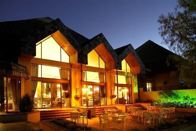 Black Mountain Leisure And Conference Hotel Groothoek Esterno foto