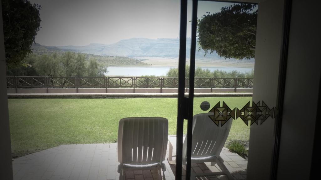 Black Mountain Leisure And Conference Hotel Groothoek Esterno foto
