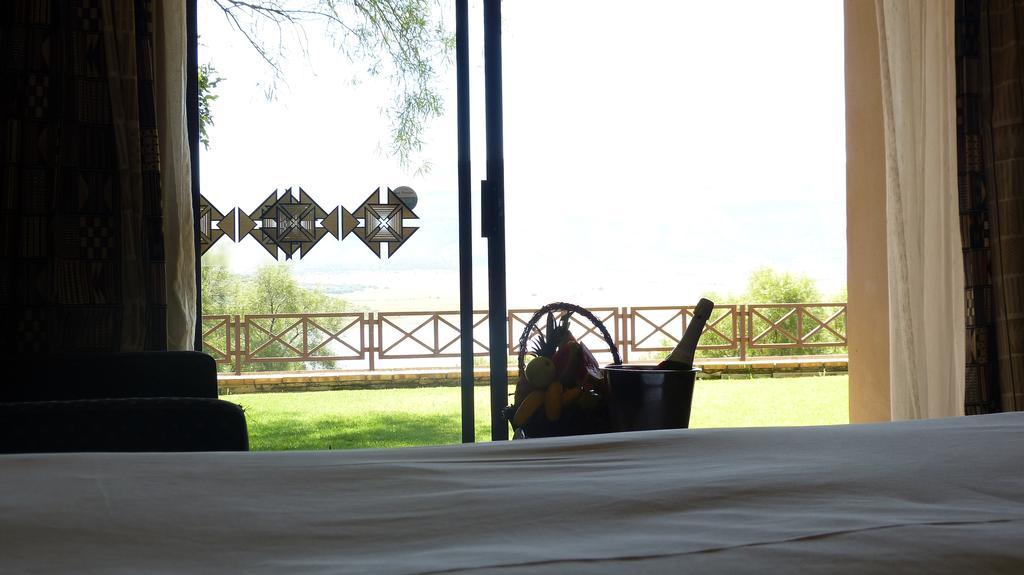 Black Mountain Leisure And Conference Hotel Groothoek Esterno foto