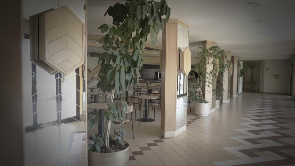 Black Mountain Leisure And Conference Hotel Groothoek Esterno foto