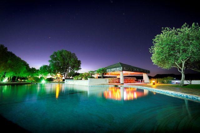 Black Mountain Leisure And Conference Hotel Groothoek Esterno foto